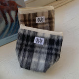 classic pouch_black check