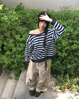 Hanky ストライプワンショルダーオーバーサイズロングスリーブスウェットシャツ