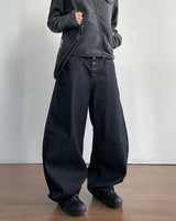 Button Curved Denim Pants