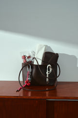 Dahlia Shoulder Bag in Brown