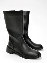 Private boots