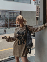 レフトプリントオーバーサイズフィット長袖Tシャツ