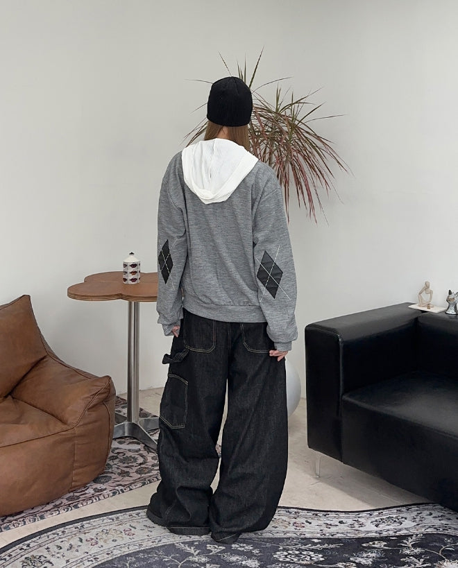 Scent Leather Patch Argyle Cardigan