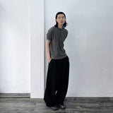 Linear Vintage Silhouette Short-sleeve