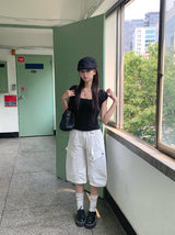 ボギ シャーリング フラワー エンブロイダリー スリム ショートスリーブ ティーシャツ