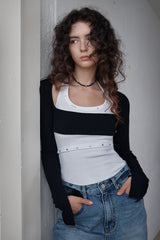 SOFT POSE TEE - BLACK