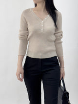 Scani V-neck Button Long Sleeve Knit