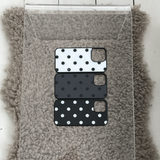 22 dot case - black