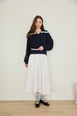BLOSSOM COLLAR SWEATSHIRT