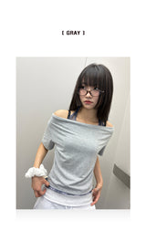 Check Halter Off-Shoulder Semi-Crop T-Shirt