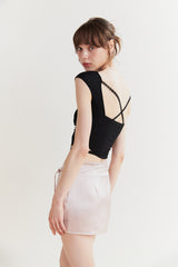 JADE BACKLESS TOP black