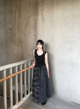 ローミースリットラインスリーブレス