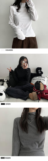 Mison アンプルVネックハーフタートルネックニットTシャツ