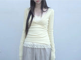 ニコVネックTシャツ