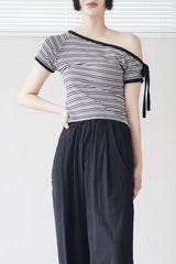 ミズオフショルダーシングルブレステッドTシャツ