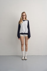 RAGLAN POCKET SWEATSHIRT