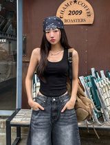Side pin tuck washed bermuda denim pants