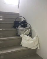ナッツモーターレザーバックルベルトショルダーバッグ