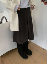 Tundro pintuck wool midi skirt