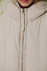 Shirring Hood Padding Jacket [Ivory]
