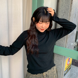 Lovmi Wave Half-Turtleneck T-Shirt 