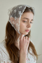 DARLING RIBBON LACE KERCHIEF