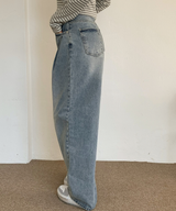 ワンピンタックヒップパンツ