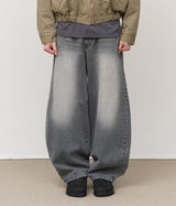Offer Curved Washed Denim