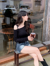 One Shoulder Slit Slim T-shirt (5color)