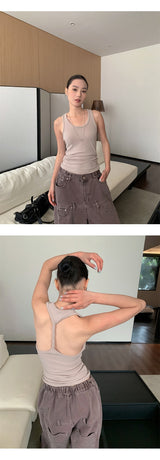 バックストラップスパンデックスコットンノースリーブTシャツ