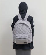 スターキルトパッディドバックパック XL/グレー