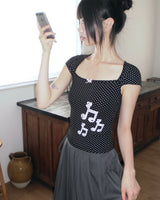 Jerin Dot Ribbon Patch Short-Sleeved T-shirt