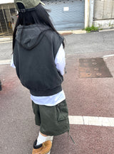 Leo Pigment Hooded Two-Way Vest