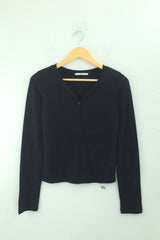 V cut light button t