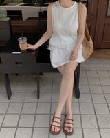 SRAN sleeveless & pants set