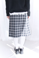 wool banding checkered midi skirt