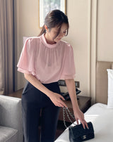 Netel Half-Neck Shirring Short Sleeve Blouse