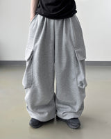 Flo balloon cargo sweat pants