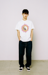 スパークルインヤンTシャツ - ホワイト