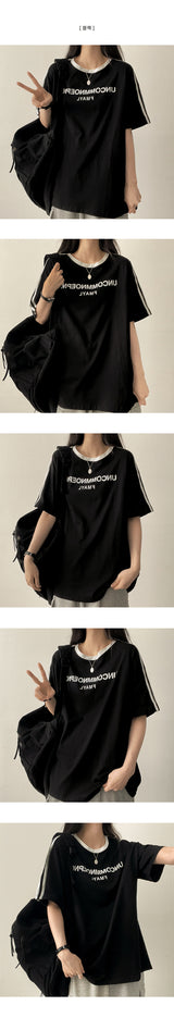 UN Lettering Track Line Oversized Fit Short Sleeve T-shirt