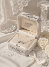 [Baby DONT Cry Yihyun Necklace] Dreamy Crystal Semi Choker Necklace