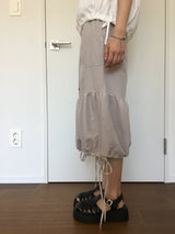 シャーリングハーレムパンツ