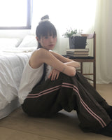 Neote サイドトラックナイロンパンツ