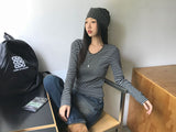 マロンUネックリブストライプTシャツ