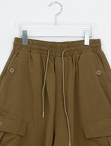 [unisex] Woven Button Pintuck Bermuda Wide Banding Pants
