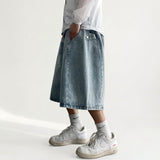 Win's Incision Side Snap Washed Denim Bermuda Shorts