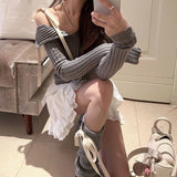 Uncut strap ribbed long-sleeved top