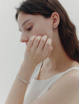 26SS★ [Premium Plating] Essence AB Twist Pave Bangle