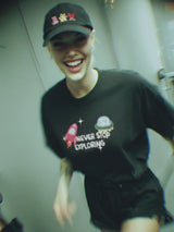 KSSR x OHLAUGH コラボエクスプローラーTシャツ