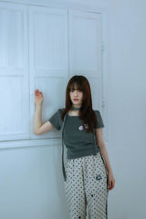 チョーカーバッジTシャツ(グレー)